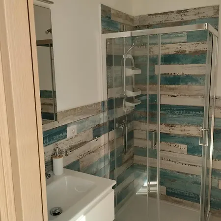 Aurora & Rocco 펜션 *