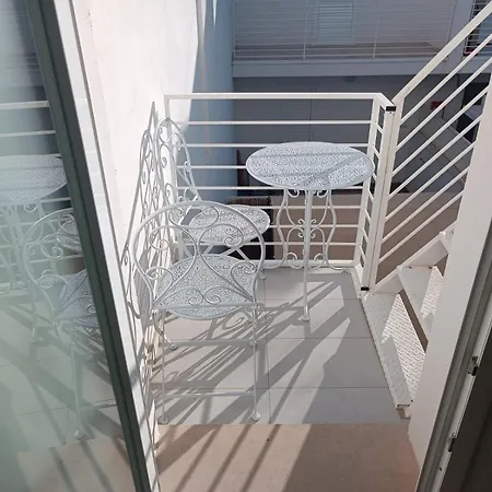 Aurora & Rocco 펜션 포르토 세자레오